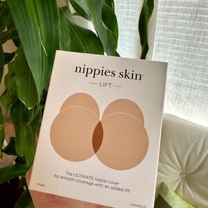 NWT Nippies Skin Lift, Caramel Color, Size A-C‎ Cups
